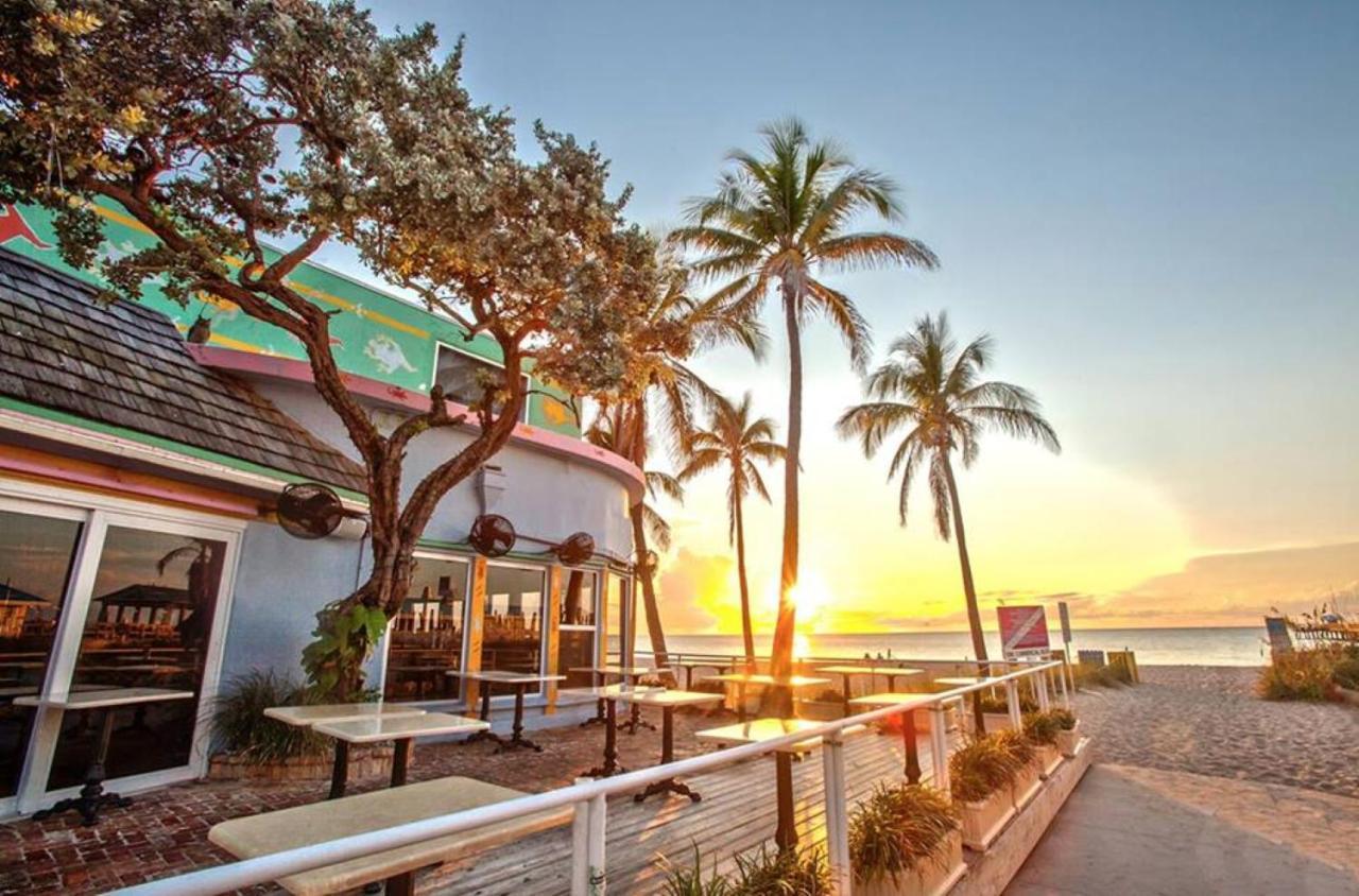 Luxury Private Beach Water-Side Ocean Baby Escape!! Appartamento Pompano Beach Esterno foto